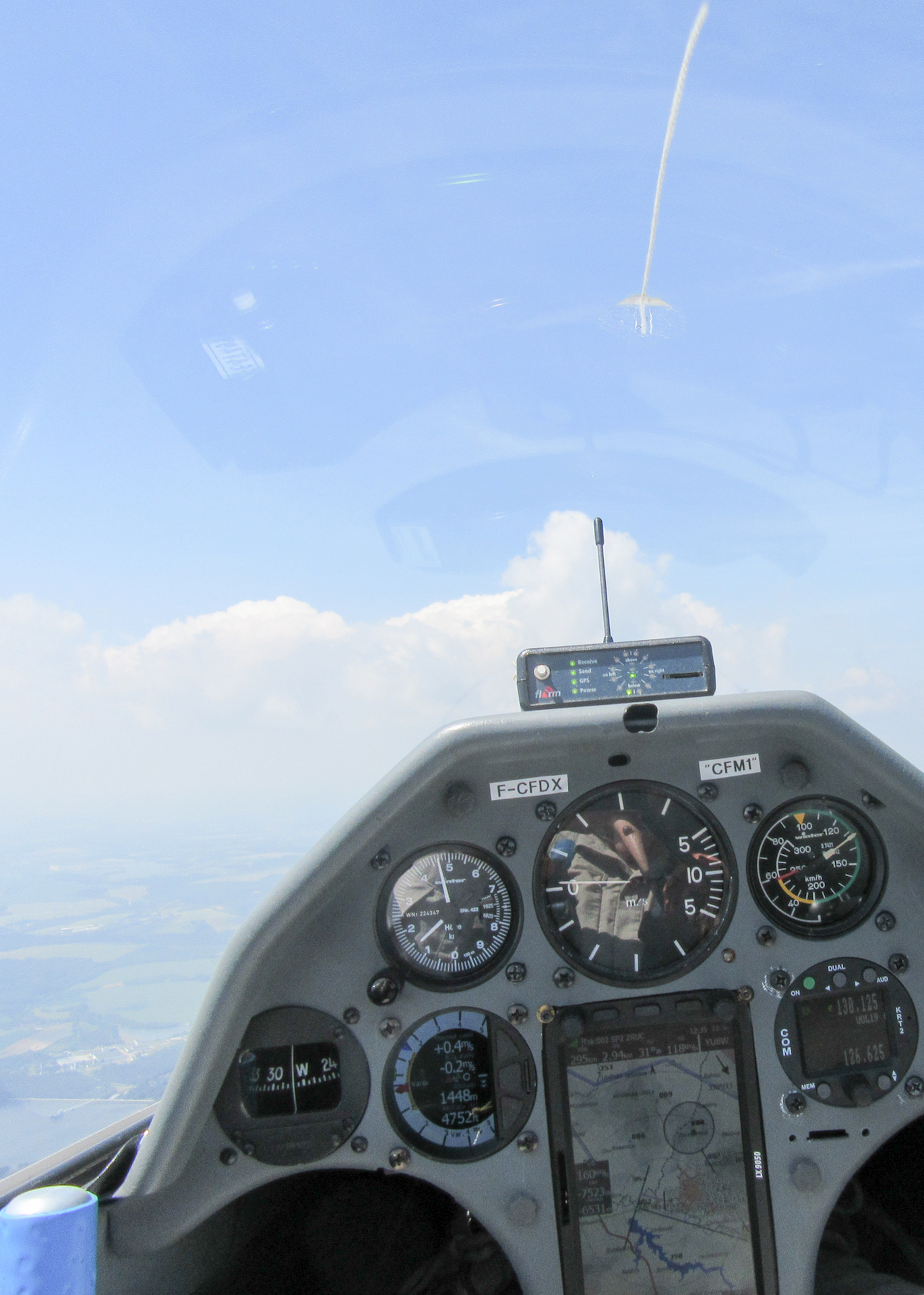 Discus 2a panel cfm1